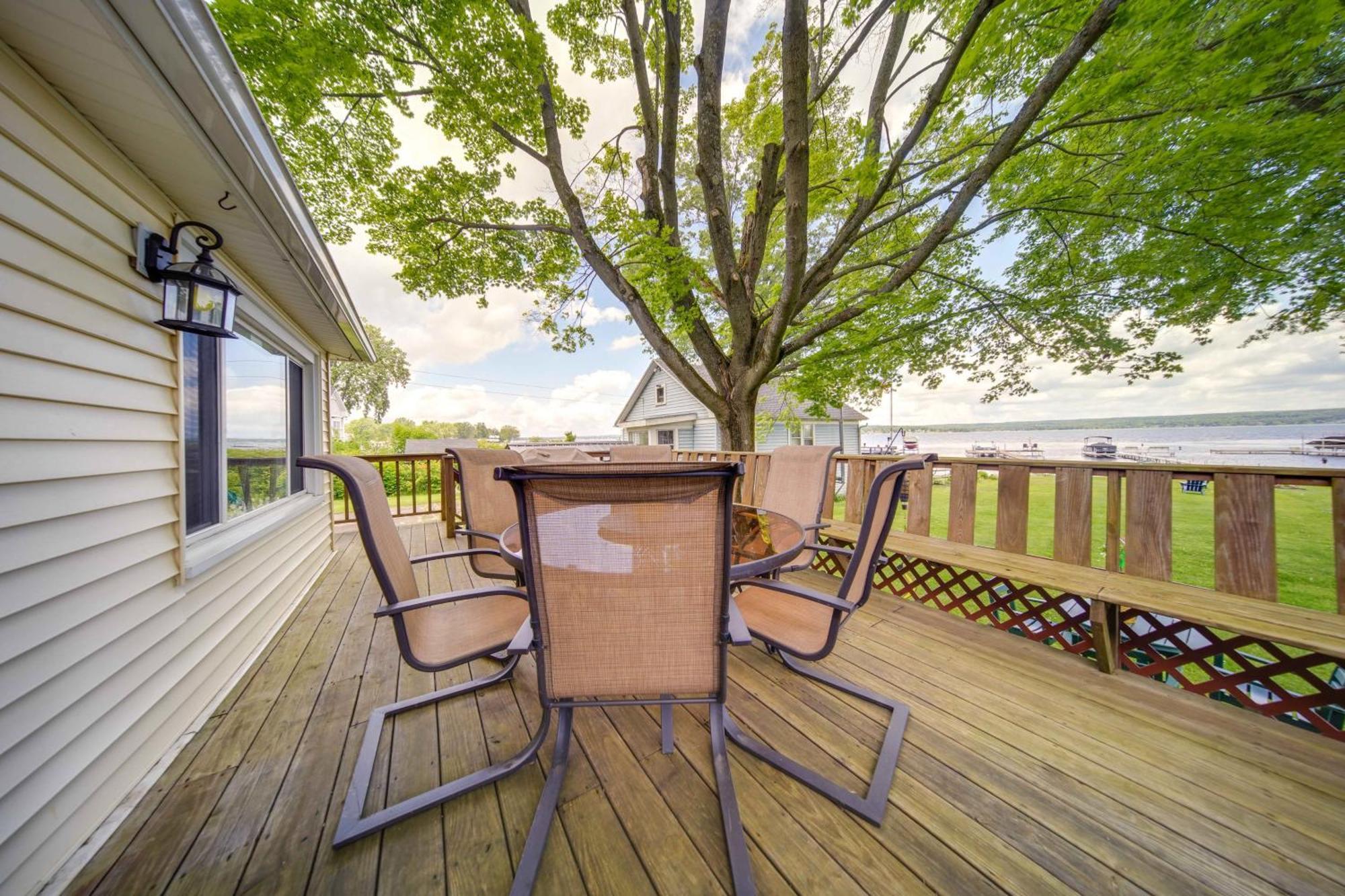 Lakefront Mayville Cottage With Dock And Grill! Exterior foto