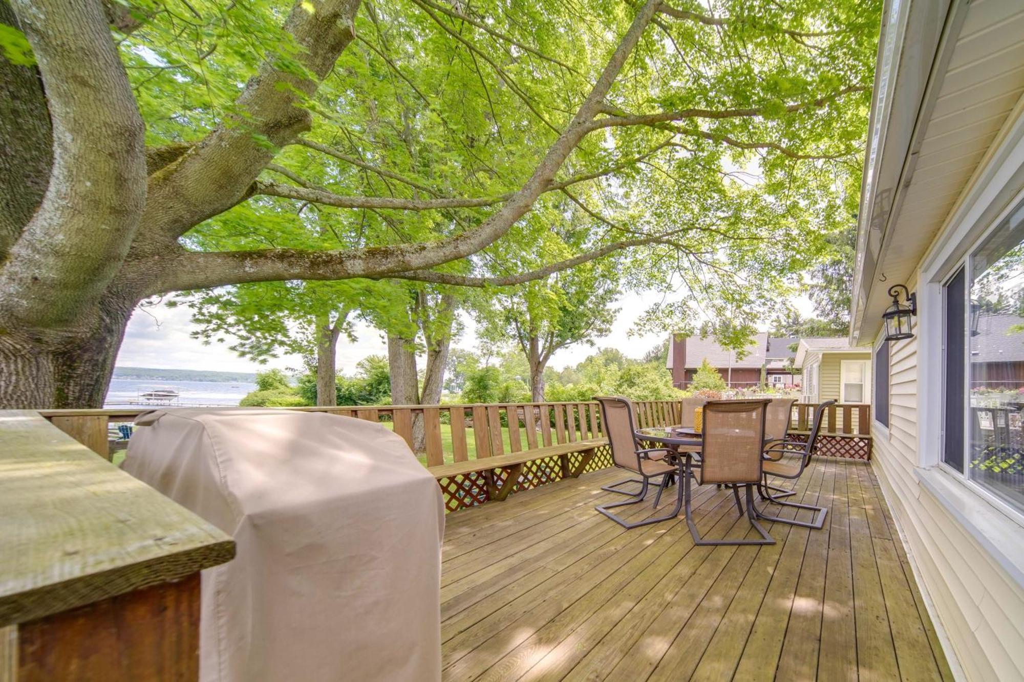 Lakefront Mayville Cottage With Dock And Grill! Exterior foto